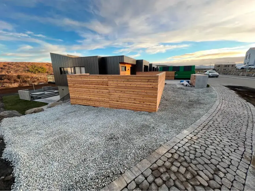fyrra verkefni Garðhersins